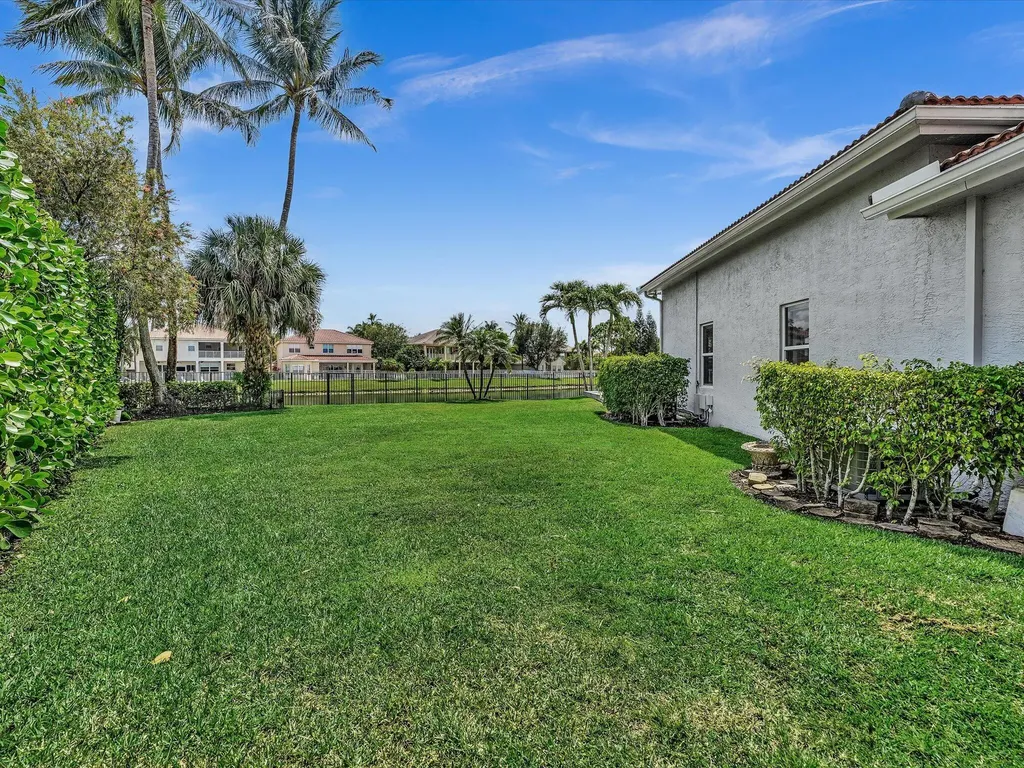 15783 Viana Winds Point Delray Beach FL 33446
