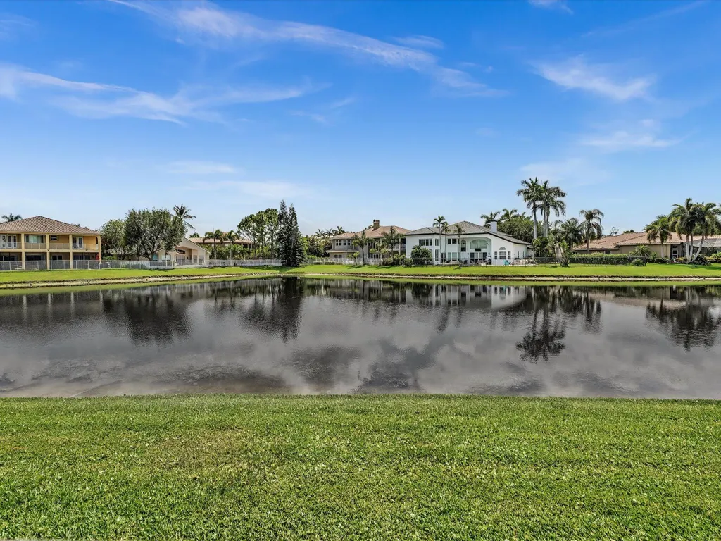 15783 Viana Winds Point Delray Beach FL 33446