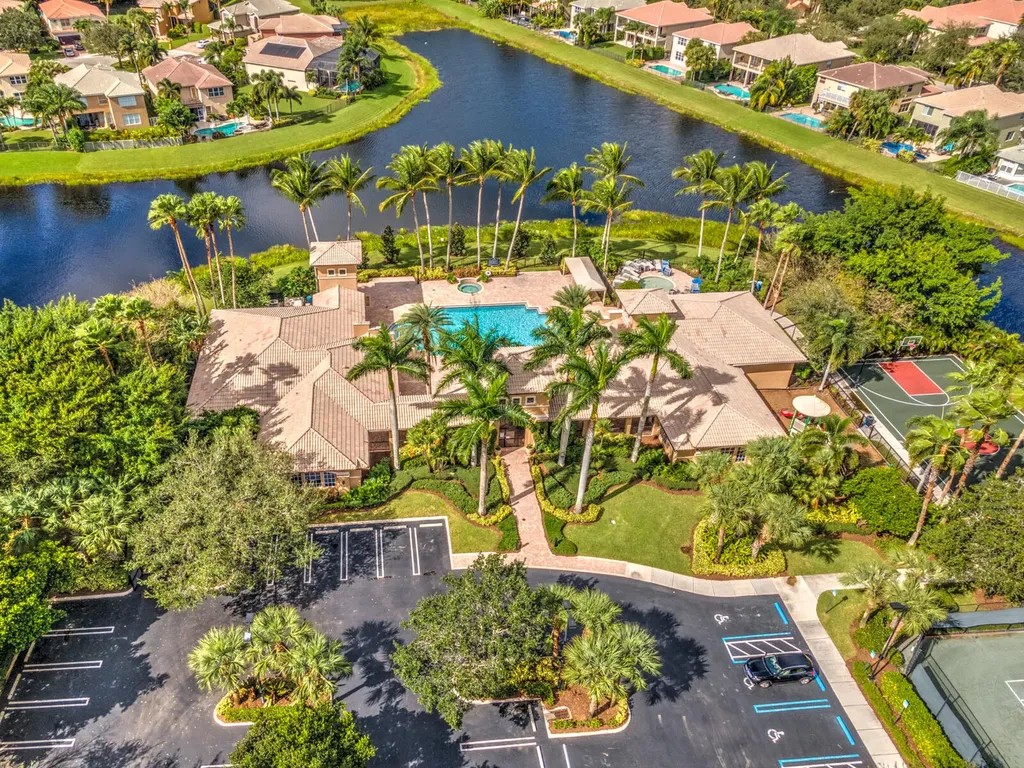 15783 Viana Winds Point Delray Beach FL 33446