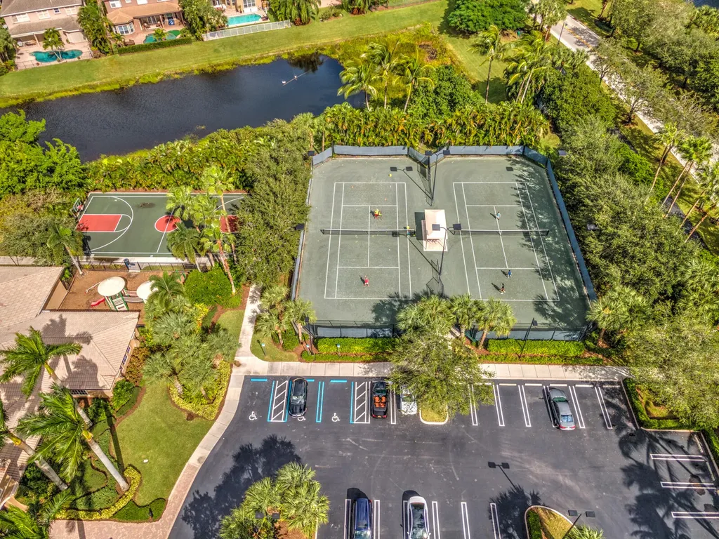 15783 Viana Winds Point Delray Beach FL 33446