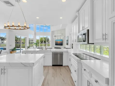15783 Viana Winds Point Delray Beach FL 33446