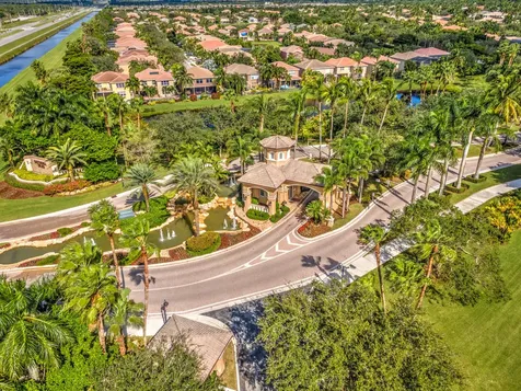 15783 Viana Winds Point Delray Beach FL 33446
