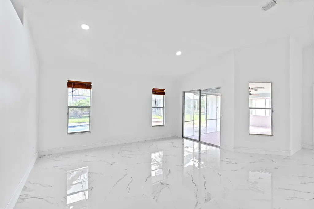 17645 N 77th Lane Lane N The Acreage FL 33470