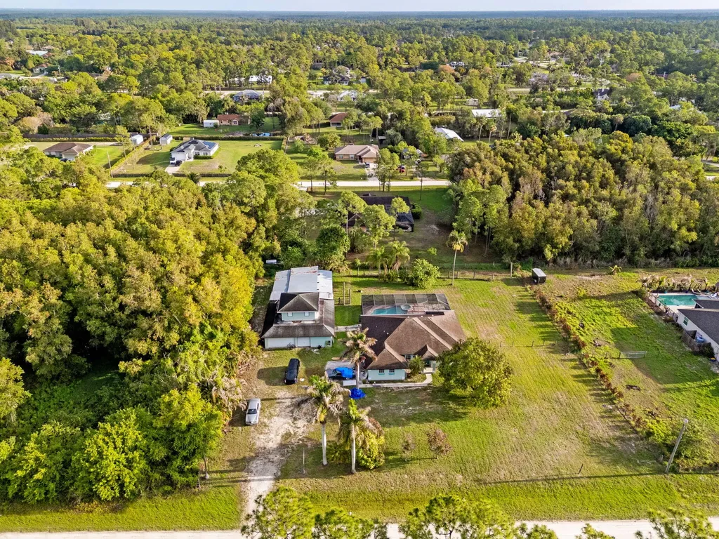 17645 N 77th Lane Lane N The Acreage FL 33470
