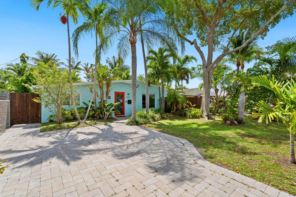 1636 NE 17th Terrace Fort Lauderdale FL 33305