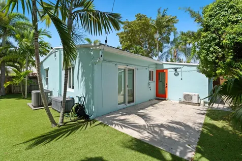 1636 NE 17th Terrace Fort Lauderdale FL 33305
