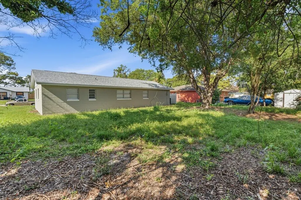 311 Essex Drive Fort Pierce FL 34946