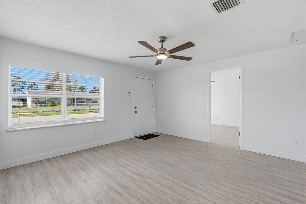 311 Essex Drive Fort Pierce FL 34946