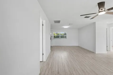 311 Essex Drive Fort Pierce FL 34946