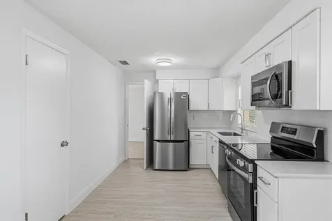 311 Essex Drive Fort Pierce FL 34946
