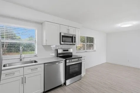 311 Essex Drive Fort Pierce FL 34946