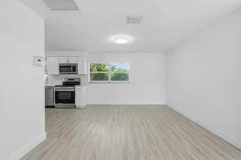 311 Essex Drive Fort Pierce FL 34946