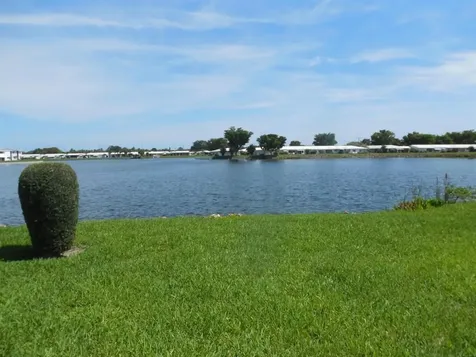 1116 Lake Terrace Boynton Beach FL 33426