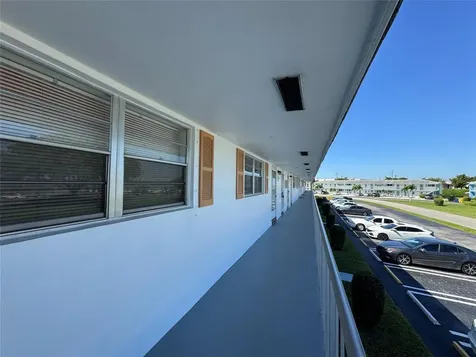 1116 Lake Terrace Boynton Beach FL 33426
