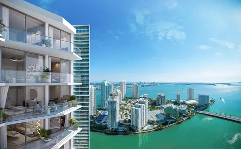 77 SE 5th Street Miami FL 33131
