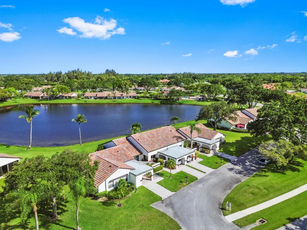5537 Parkwalk Circle E Boynton Beach FL 33472