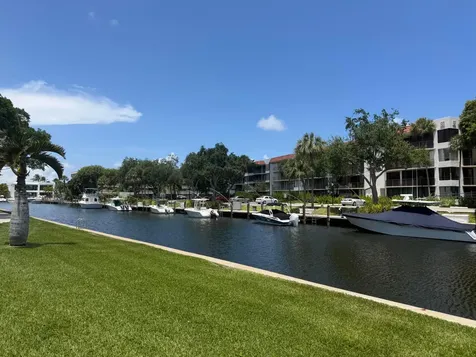 769 Jeffery Street Boca Raton FL 33487