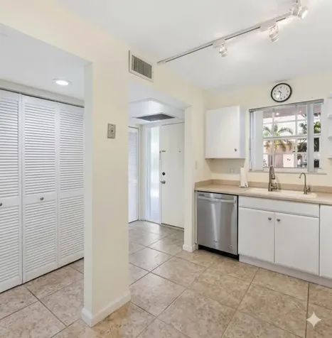 769 Jeffery Street Boca Raton FL 33487