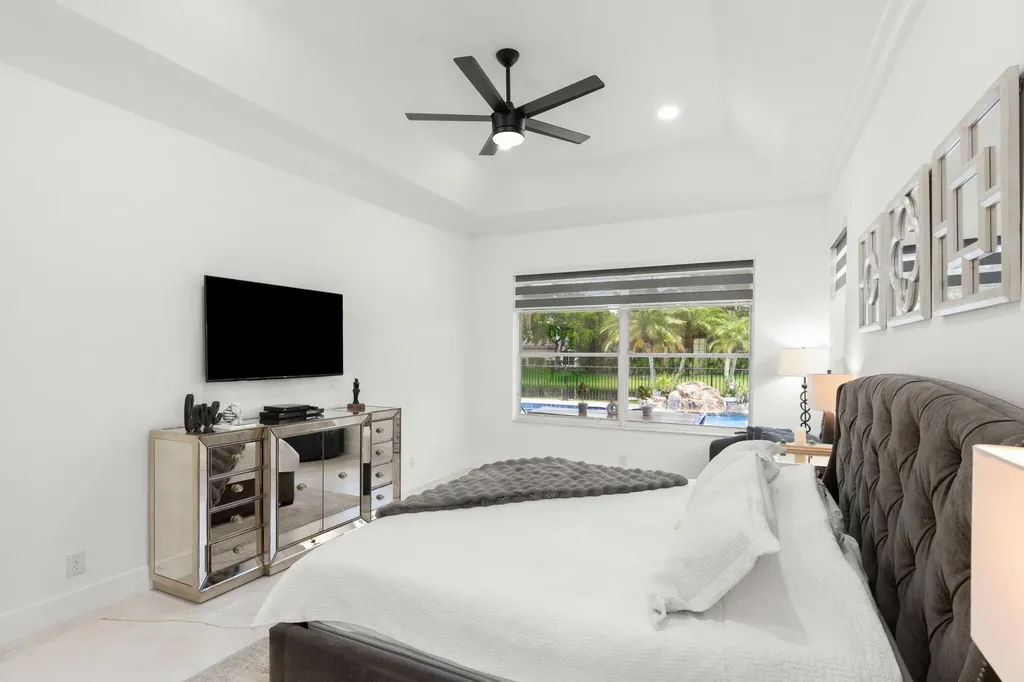 5617 NW 106th Way Coral Springs FL 33076