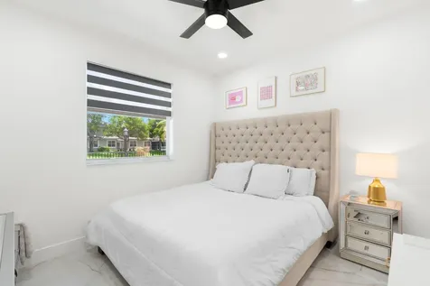 5617 NW 106th Way Coral Springs FL 33076