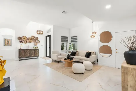 5617 NW 106th Way Coral Springs FL 33076
