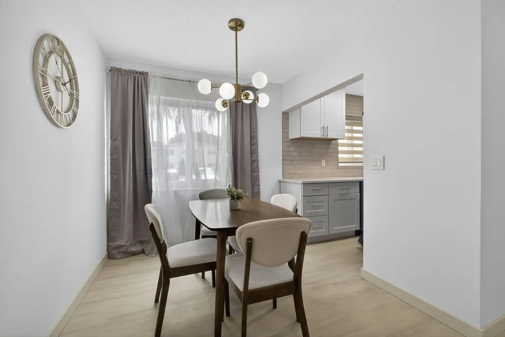 193 Easthampton I West Palm Beach FL 33417