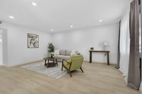 193 Easthampton I West Palm Beach FL 33417