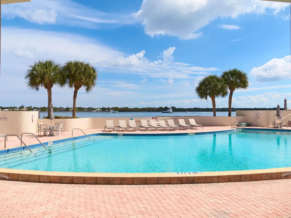 136 Lakeshore Drive North Palm Beach FL 33408