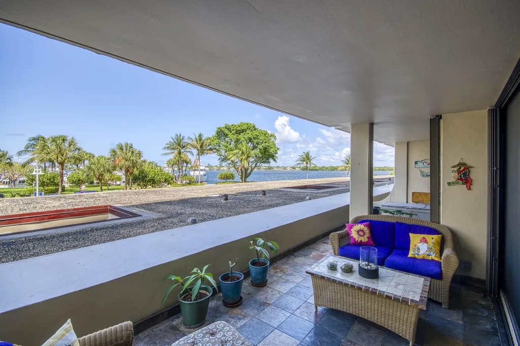 136 Lakeshore Drive North Palm Beach FL 33408