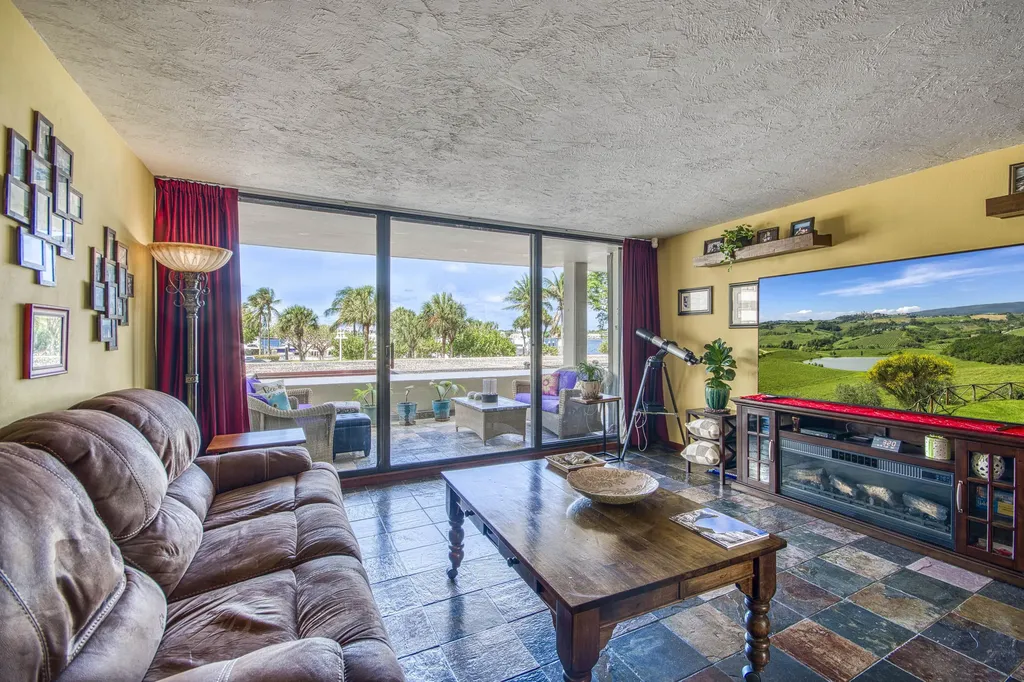 136 Lakeshore Drive North Palm Beach FL 33408