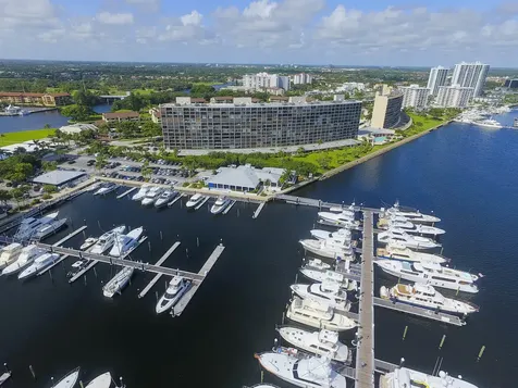 136 Lakeshore Drive North Palm Beach FL 33408