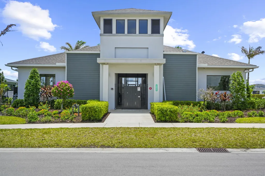 10700 SW Gloriana Street Port St Lucie FL 34987