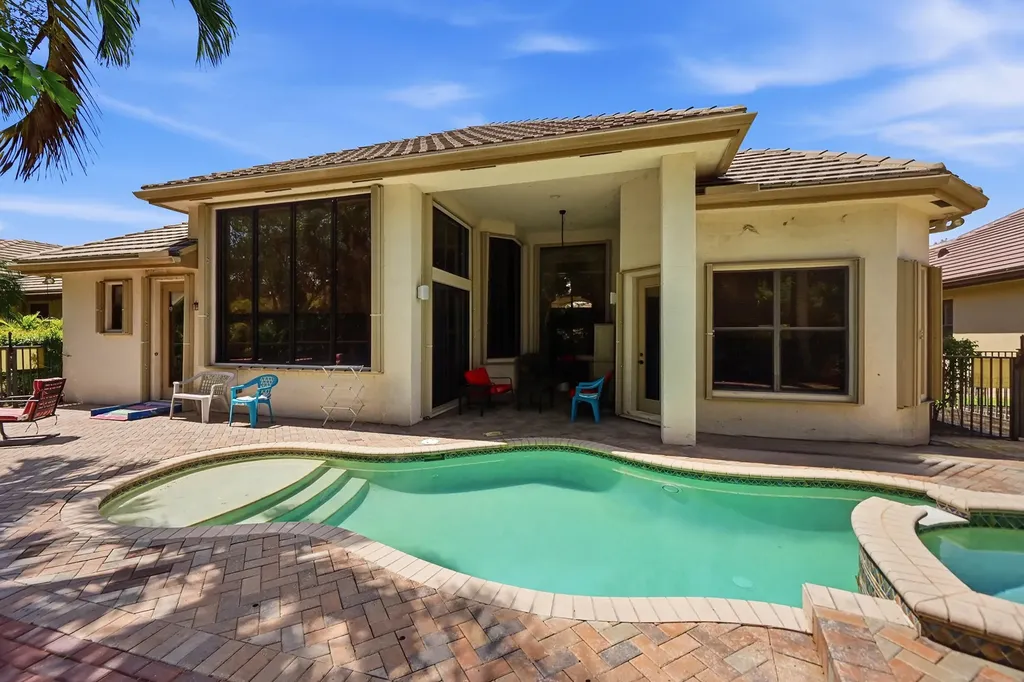 10340 Trianon Place Wellington FL 33449