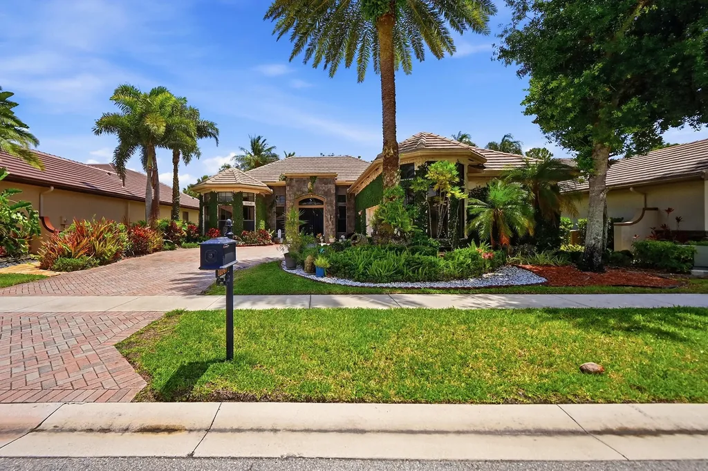 10340 Trianon Place Wellington FL 33449