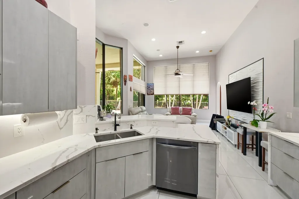 10340 Trianon Place Wellington FL 33449