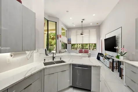 10340 Trianon Place Wellington FL 33449