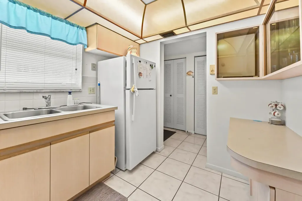 701 Lori Drive Palm Springs FL 33461