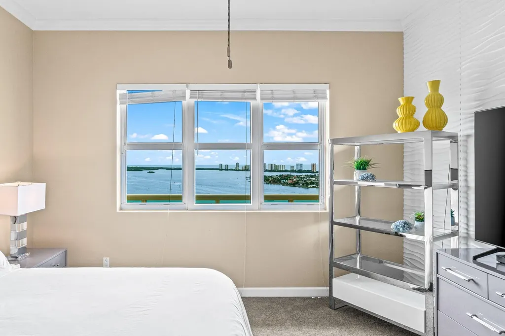 2650 Lake Shore Drive Riviera Beach FL 33404