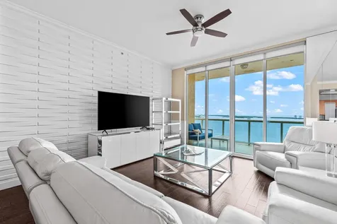 2650 Lake Shore Drive Riviera Beach FL 33404
