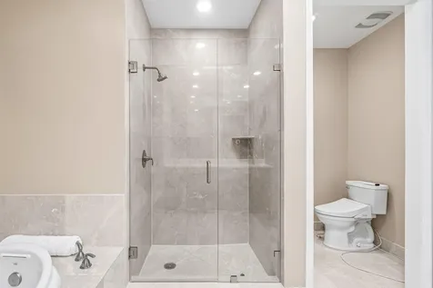2650 Lake Shore Drive Riviera Beach FL 33404