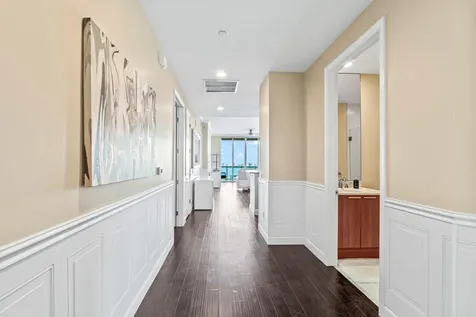 2650 Lake Shore Drive Riviera Beach FL 33404