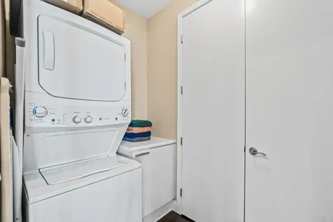 2650 Lake Shore Drive Riviera Beach FL 33404
