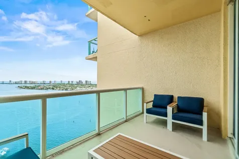 2650 Lake Shore Drive Riviera Beach FL 33404