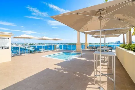 2650 Lake Shore Drive Riviera Beach FL 33404