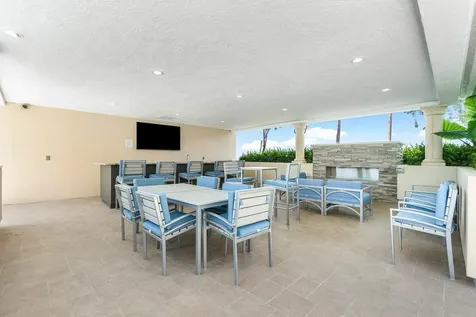 2650 Lake Shore Drive Riviera Beach FL 33404