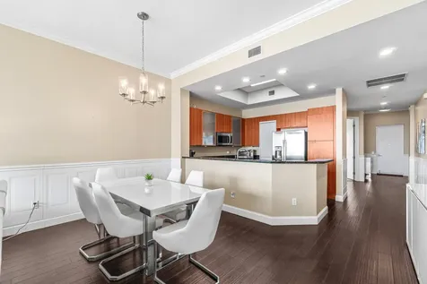 2650 Lake Shore Drive Riviera Beach FL 33404