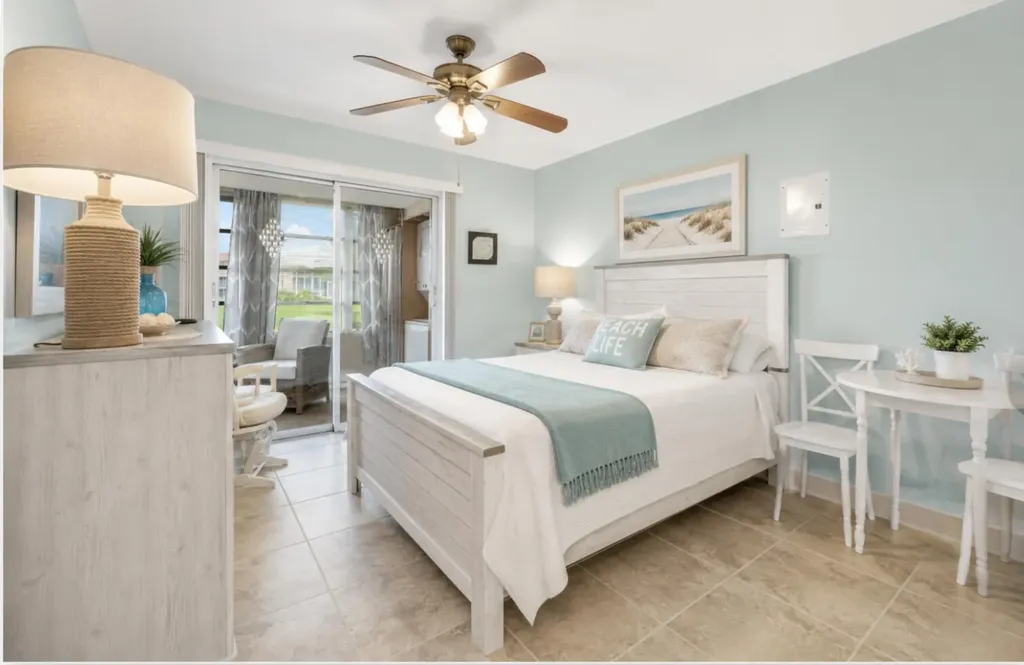 201 Valencia I Delray Beach FL 33446