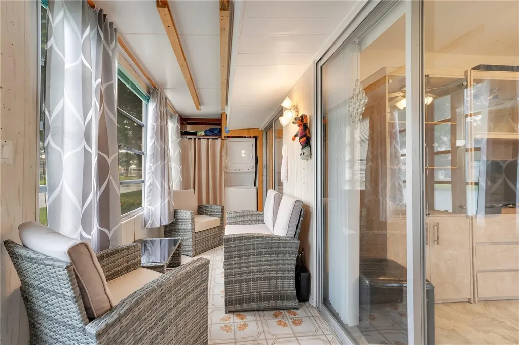 201 Valencia I Delray Beach FL 33446