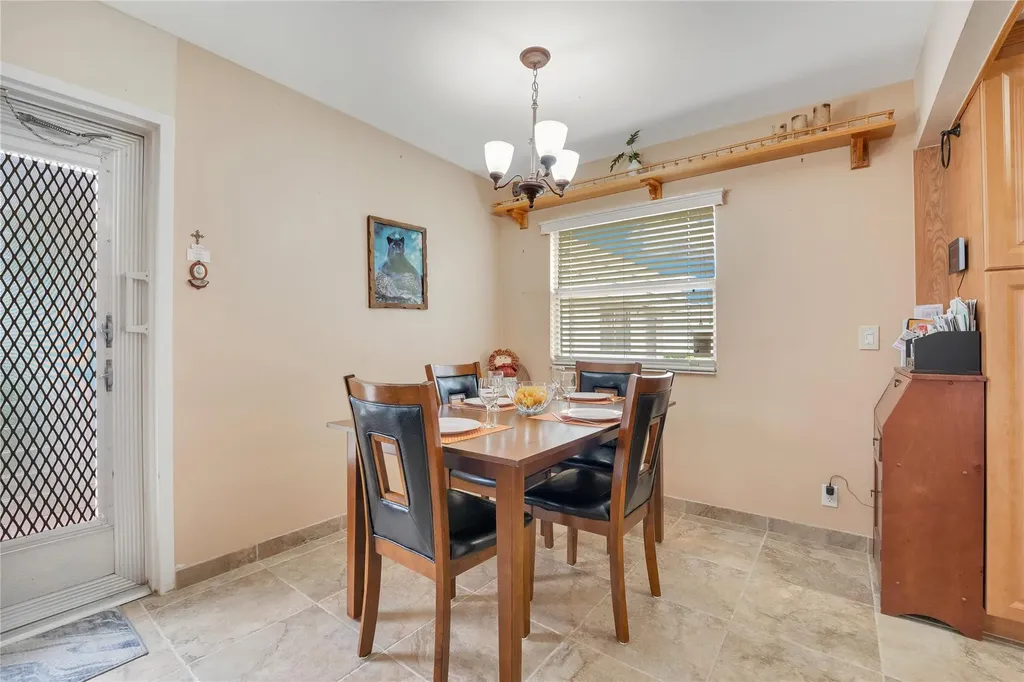 201 Valencia I Delray Beach FL 33446