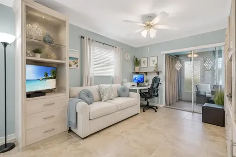 201 Valencia I Delray Beach FL 33446